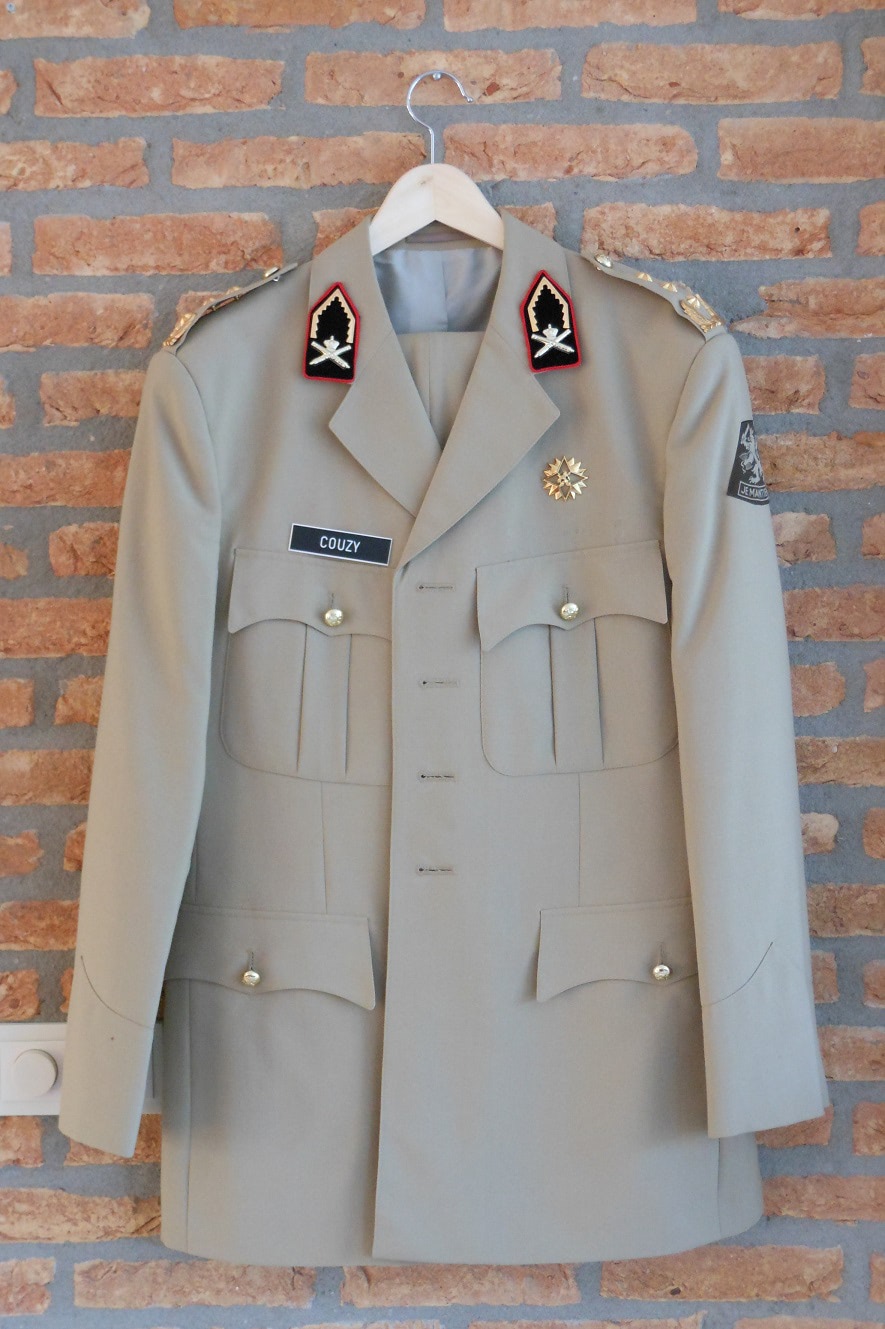 DTT 63 Luitenant generaal H A Couzy
Bevelhebber der Landstrijdkrachten 1992 - 1996 Luitenant-generaal der Artillerie H.A. Couzy

