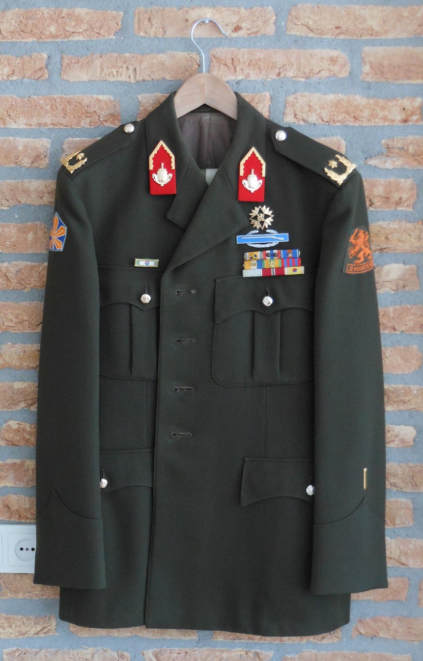 DT63 Brigade generaal Hogenboom
