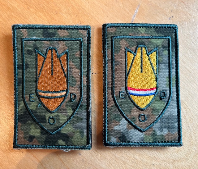 Deze emblemen zijn wel gedragen maar niet officieel uitgegeven
