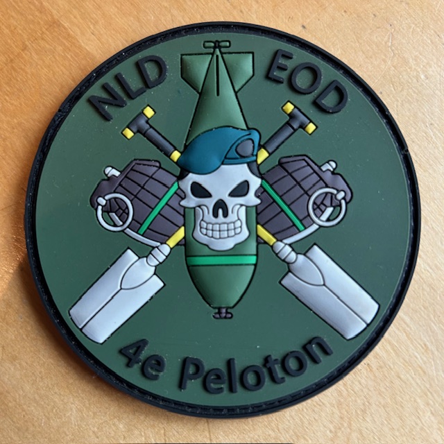 Gedragen binnen EODD maar niet officieel door defensie uitgegeven
