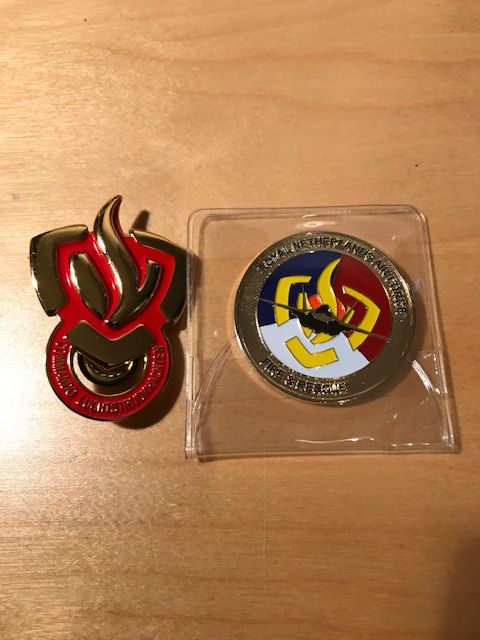 Brevet Luchtmacht brandweer en de coin
