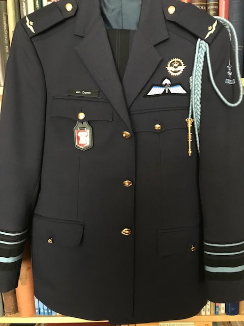 Uniform generaal van Duuren
