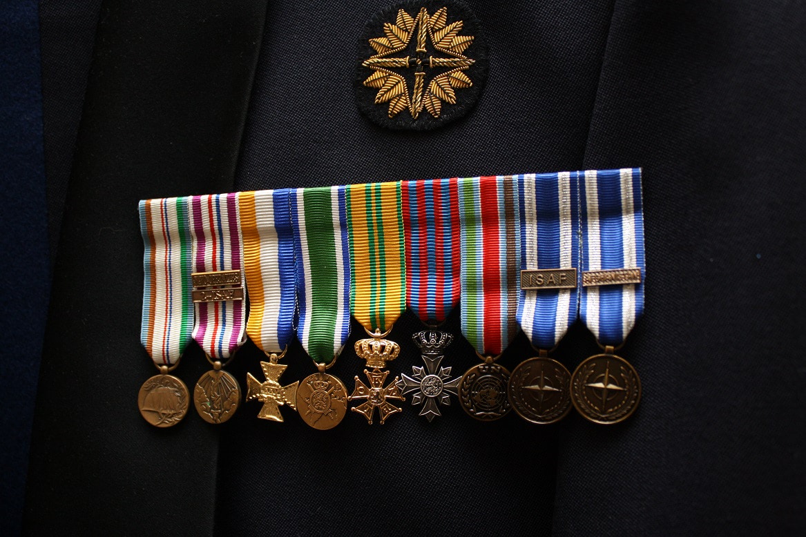 AT_detail_1.jpg