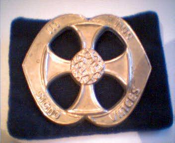 Baretembl_aalmoezenier(zilver).jpg