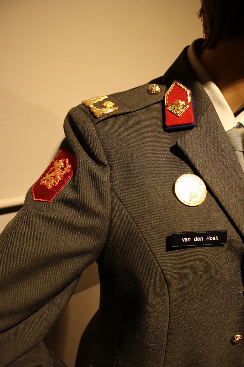 DT2000 Brigadegeneraal Van den Hoek 1
