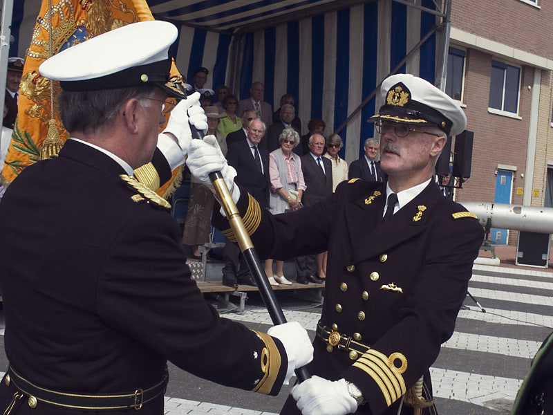 OZD%20140705%20-%20vaandeloverdracht%20aan%20CZMNED_tcm10-14532.jpg