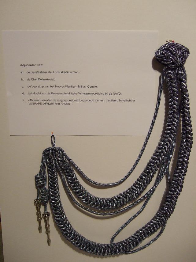 adjudant_C-Klu_met_knoop
