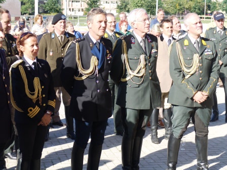 adjudanten2~0.jpg