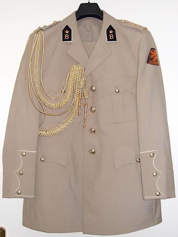 Tropenuniform adjudant HM
