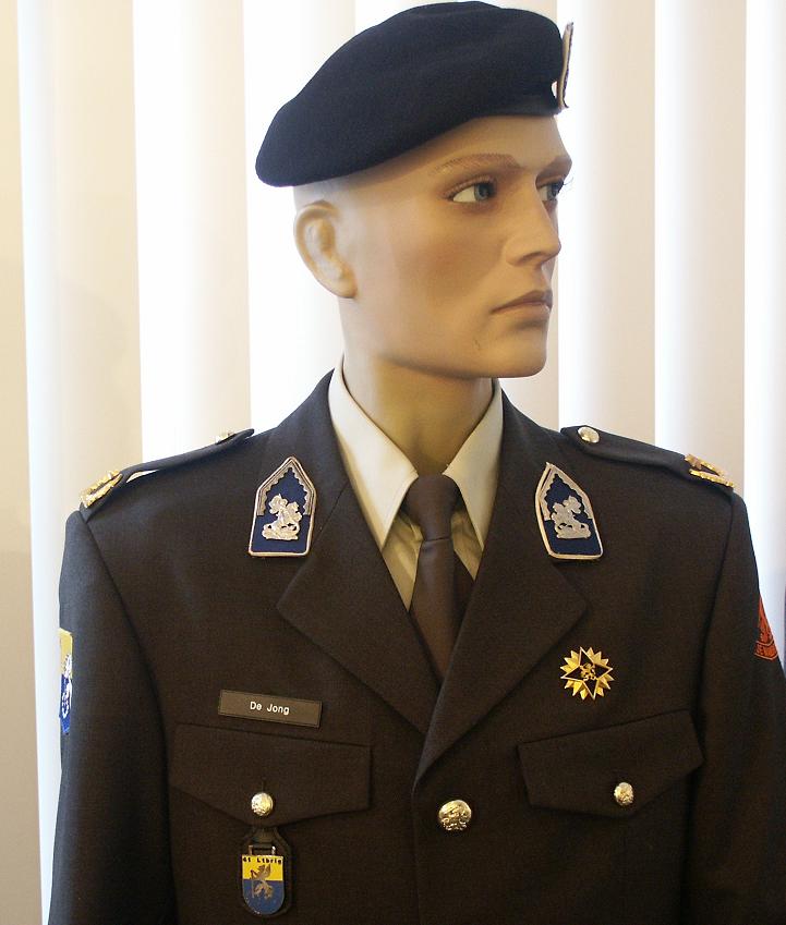 dejong.JPG