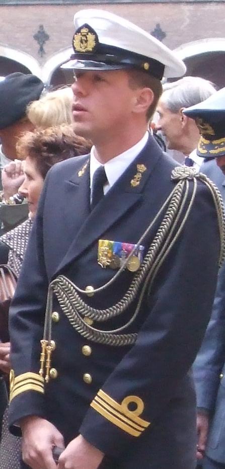 Adjudant met nestel adjudant zeemacht Nederland
