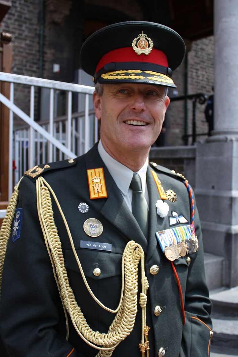 vet24.jpg